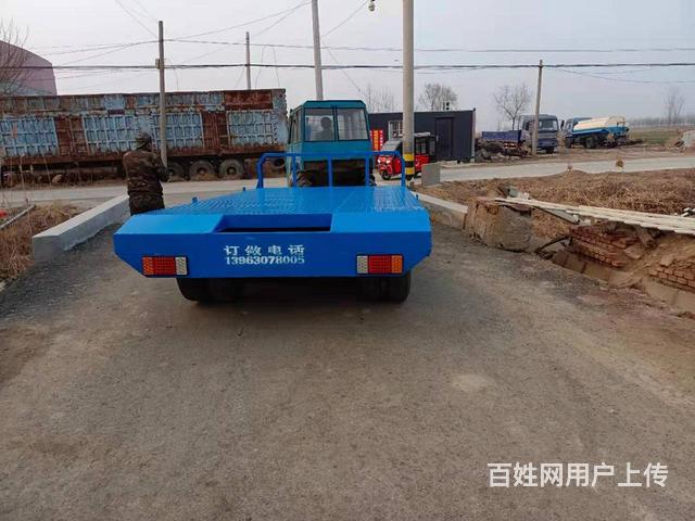 专业定做挖机托盘，可根据需求定制的图片
