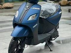 实体店出售二手踏板车、平板车、太子车、街车、复古车