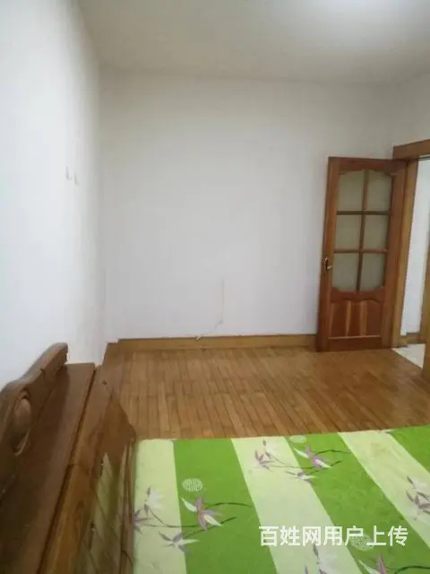 南地派出所附近平台六楼半年交费的图片