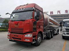各种油罐车、食用油运输车、铝合金运油车、牵引头带挂