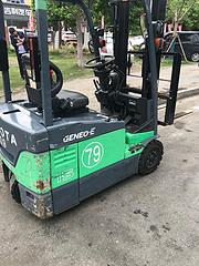 二手电动叉车 丰田1.5吨小体积仓储专用二手叉车