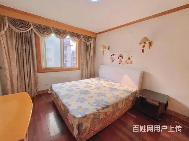 实图 香泾花园两房朝南加书房 桐泾北路 劳动路 彩香中学对面的图片