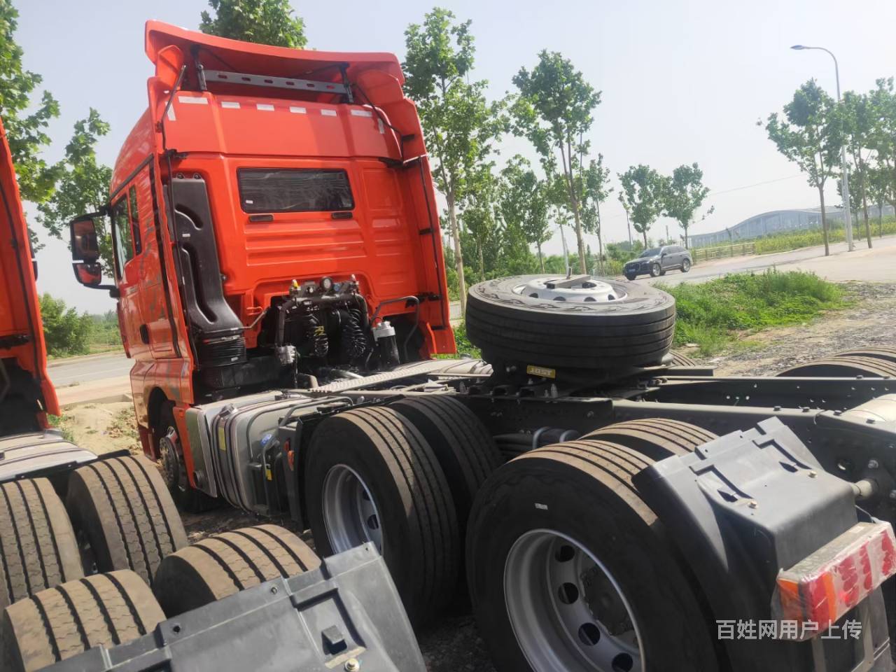{新车出售}重汽汕德卡牵引车 510马力 国六轻体