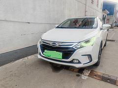 比亚迪 秦 2015款 1.5T 双离合 双冠旗舰版