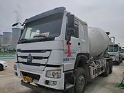 出售17年豪沃大14方搅拌车