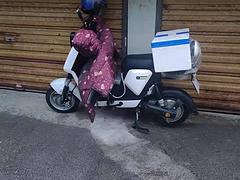 转让9.9成新国标红牌电动车