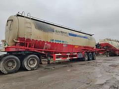 水泥罐车 泥浆罐车  粉罐车