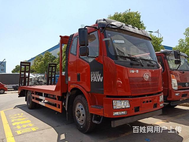 大运可上蓝牌平板拖车带伸缩低价格急售的图片