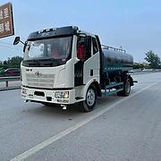 解放J6洒水车18年国五 昌吉源头厂家