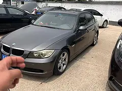 11年宝马325li
