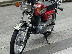 二手摩托车、街车、平板车、复古车、太子车、踏板车