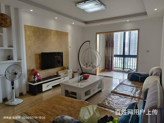 银海御苑 普通住宅2厅 豪华装修的图片