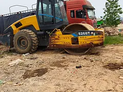 转让26吨压路机