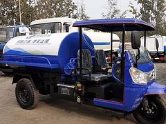 安庆3方三轮吸粪车 半封闭式三轮吸粪车定做电话
