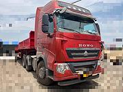 19年国五双驱重汽豪沃牵引车 540马力 急售