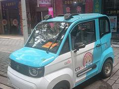 几乎全新的四轮车新能源电动车老人代步车