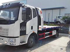 解放一拖二清障车 一拖五车辆运输车一拖八轿运车价格