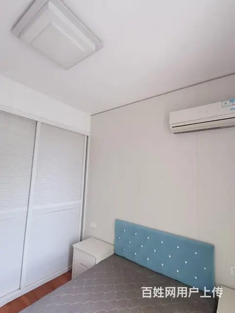金色溪谷三室两厅两卫精装修很好拎包入住空调四只的图片
