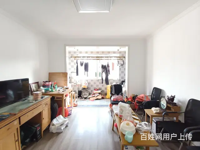 急 万达广场 电梯房 居家2室 中楼层 紫荆园 绿地世纪城的图片