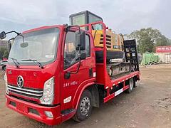 宝鸡小型挖机拖板车 拉9吨挖机平板车厂家价更低