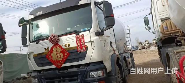 转让21年豪沃唐鸿水泥罐车 国六大14拉16方的图片
