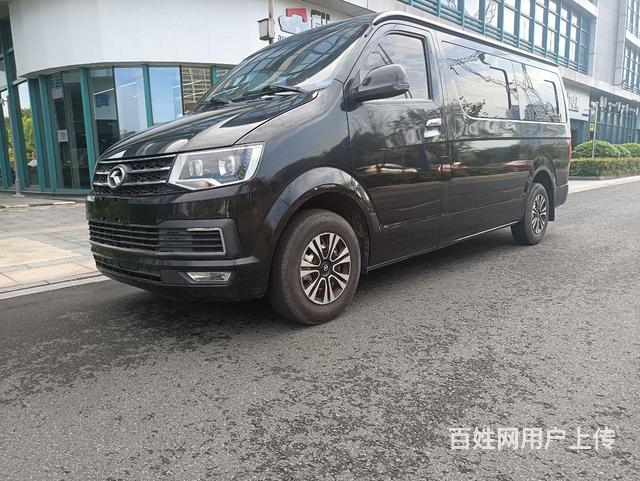 2021款金龙9座蓝牌一手精品车的图片