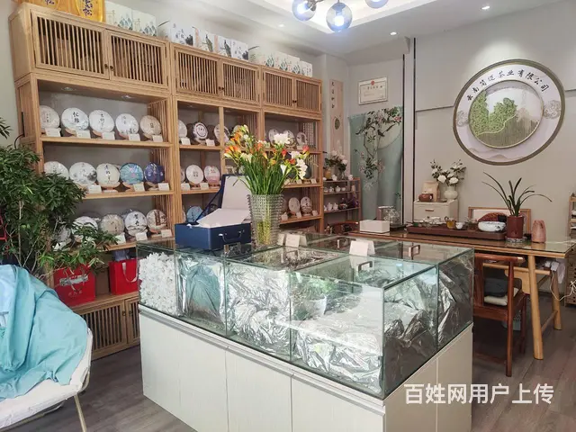 3934（爆铺网）大商汇国际茶城大门口茶叶店诚心转让的图片