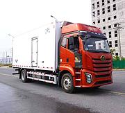 低价出售解放J6G 6.8米 肉钩国6冷藏车 价格