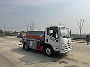 出售解放2吨油罐车 价格优惠的一款蓝牌油罐车包上户
