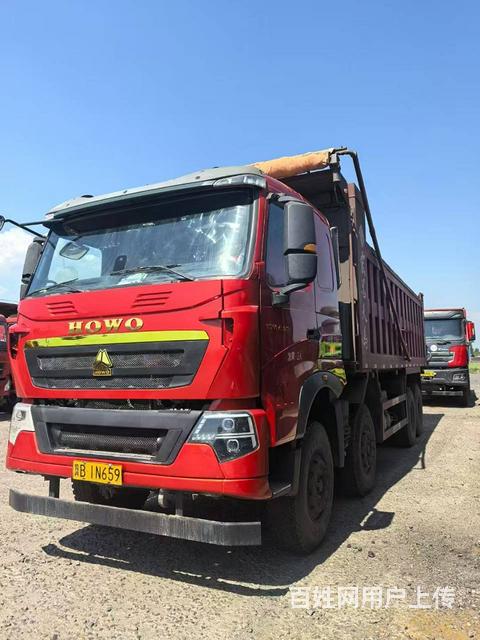 精品18年豪沃8米自卸车 个人户 全手续 价格便宜的图片
