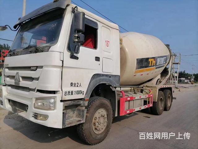 17年唐鸿大14方搅拌车 国五的图片