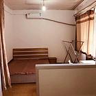 山大二院附近6层出租房