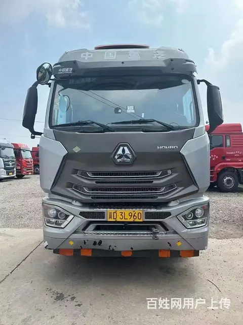 重汽豪瀚 其他 牵引车 国6的图片