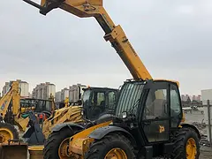 JCB530-70伸缩臂叉车出售.升高7米