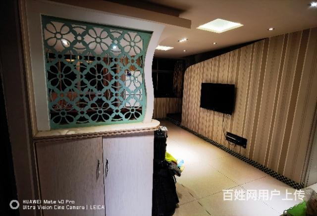 温馨高端配套 小复式楼 拎包入住的图片