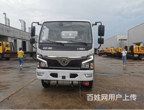 国六东风福瑞卡4.5方加油车，厂家直销，物超所值的图片