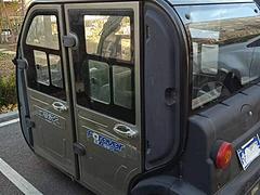 八成新电动三轮车