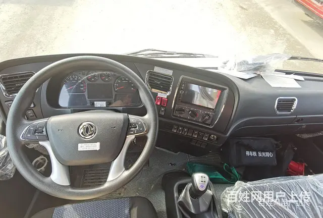 金华随车吊厂家直销 东风随车吊不超重轻松上户的图片