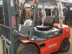 白山二手叉车、3吨490发动机叉车、柴油搬运叉车