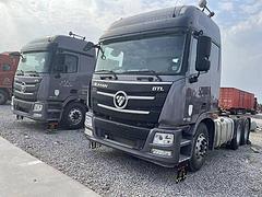 刚到二手欧曼GTL牵引车 国五 460马力 双驱
