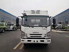邢台 国六庆铃箱长4.2米冷藏车 新型工业，不超重