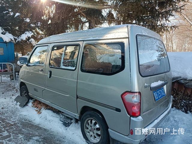 五菱之光面包车出卖电话的图片