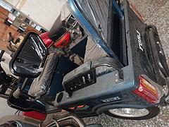 电动后座位三轮车