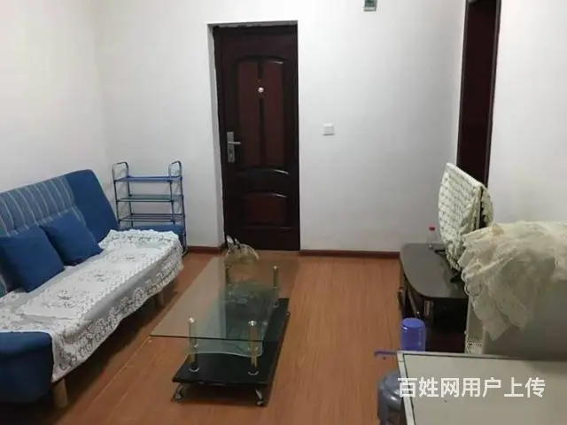 中山北路华程医院附近1室1厅精装修家具家电齐全月租950的图片