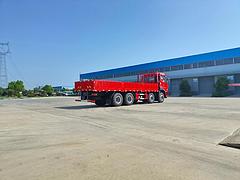 九米六国六栏板载货车 9.6米前四后八低栏平板载货车 可分期