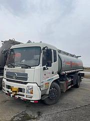 转让东风天锦满载12吨油罐车 手续齐全 可提档