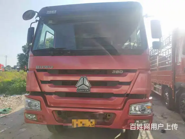 二手车后八轮自卸19年8月380马力豪沃的图片