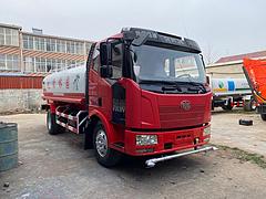 二手洒水车加油车