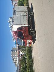 卖奥铃箱货车