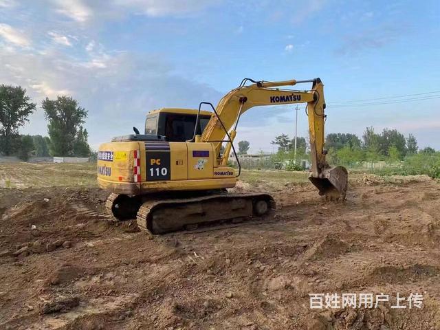 急售极品二手挖掘机小松110  货到付款 全国包送的图片